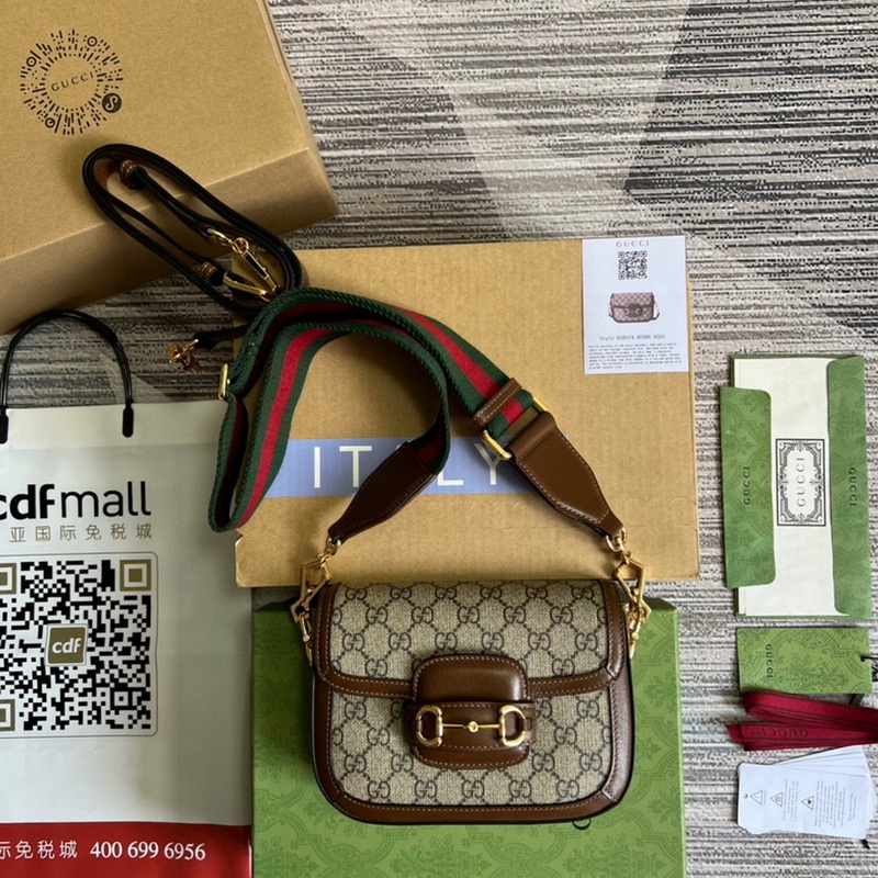 Gucci Handbags 140